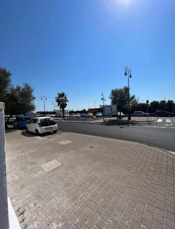 Villa Pisola Fiumicino Airport - Seafront 외부 사진